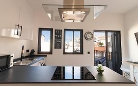 Mi Casa Es Su Casa